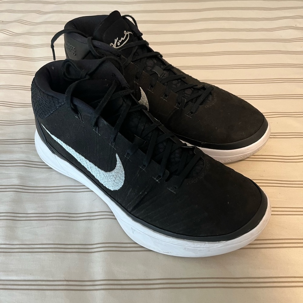 Kobe AD Mid